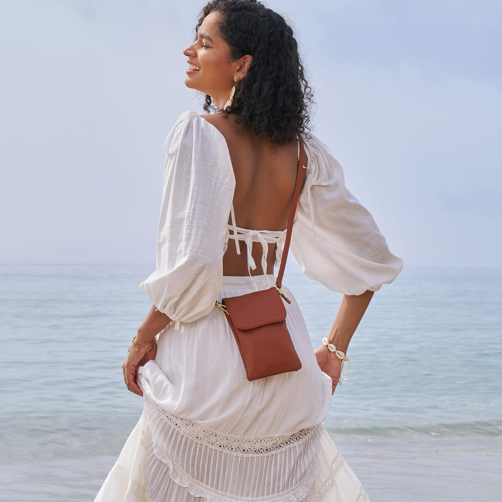 Small Vegan Leather Crossbody Bag M408
