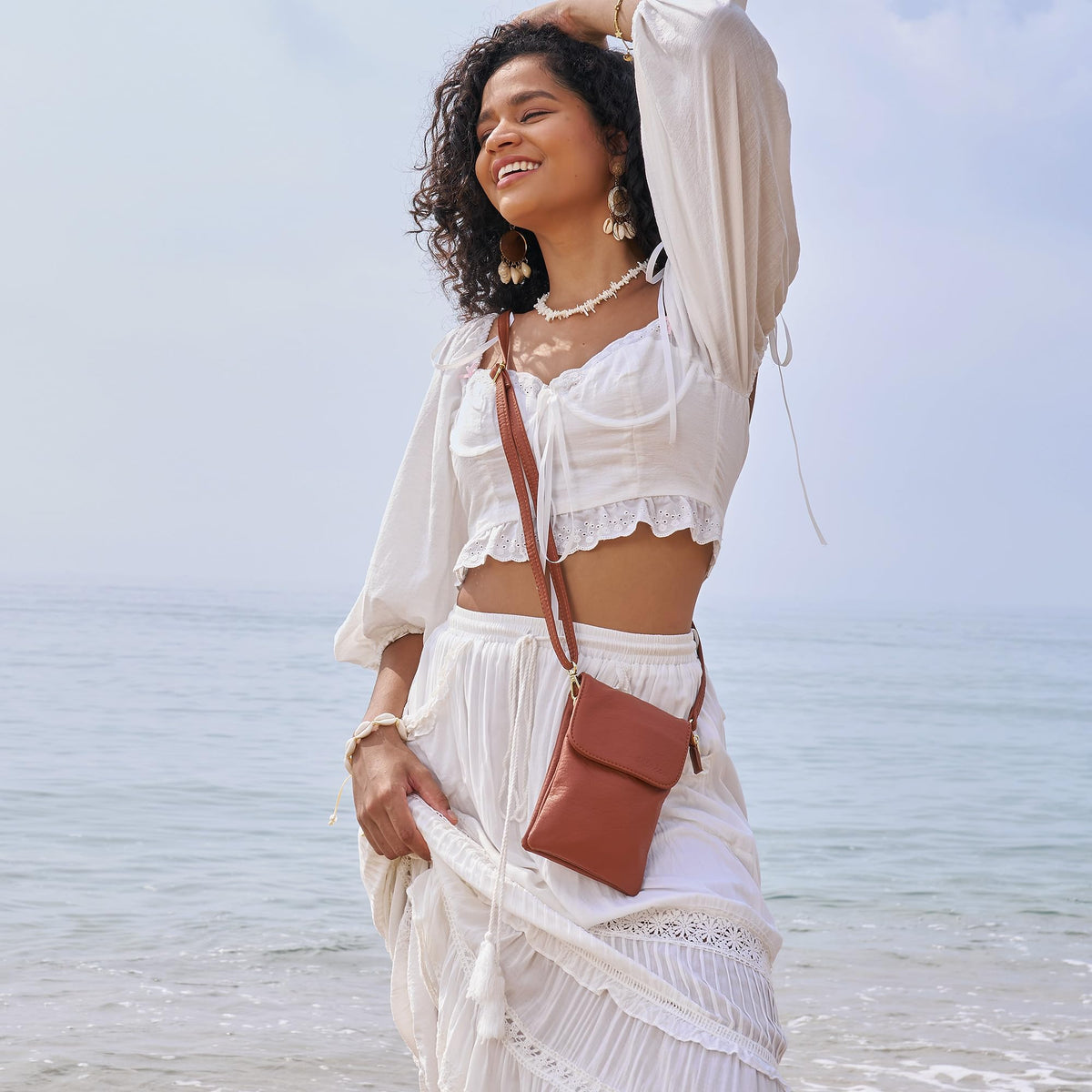 Small Vegan Leather Crossbody Bag M408